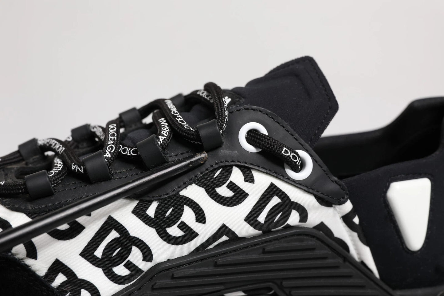 Dolce & Gabbana Black Logo Lace Up Low Top NS1 Sneakers